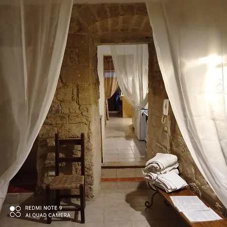 Palazzo Di Citta Flat