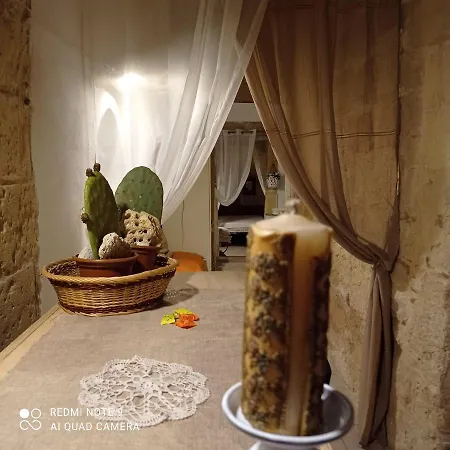 Palazzo Di Citta Flat Lägenhet